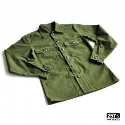Vintage Work Syle Men's Shirt in Pure Army Green Cotton